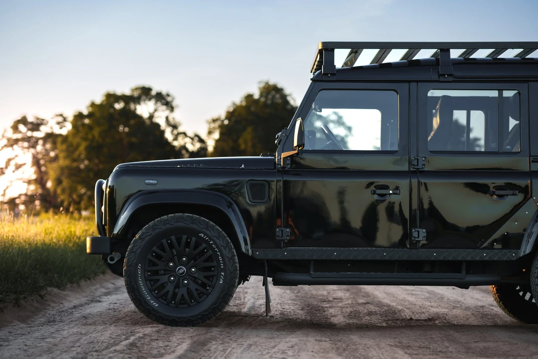 1990 Land Rover Defender 110 - Image 26 of 31