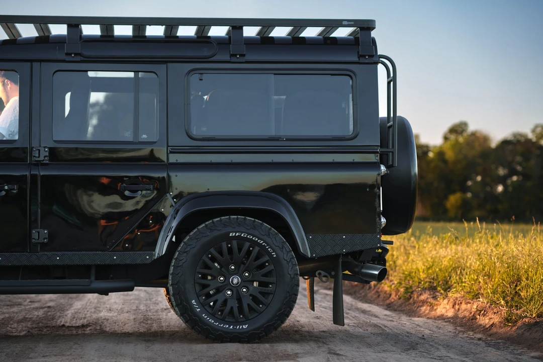 1990 Land Rover Defender 110 - Image 27 of 31