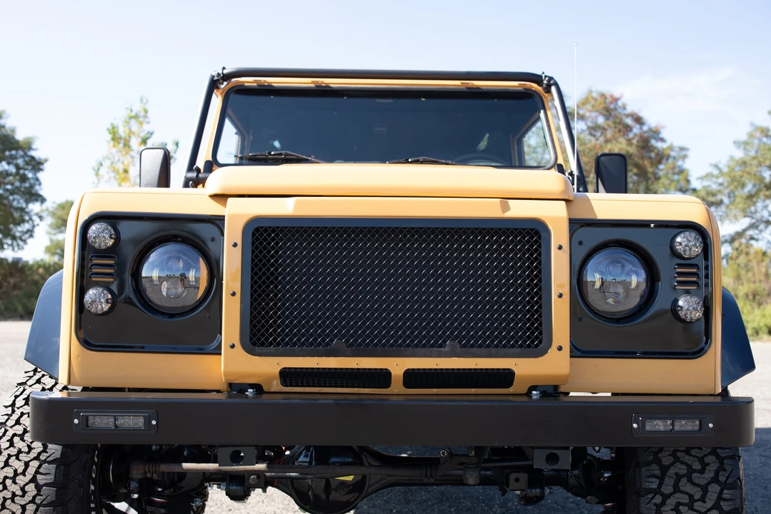 1990 Land Rover Defender 90 - Image 4 of 31