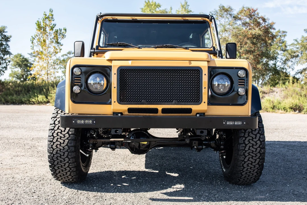 1990 Land Rover Defender 90 - Image 6 of 31