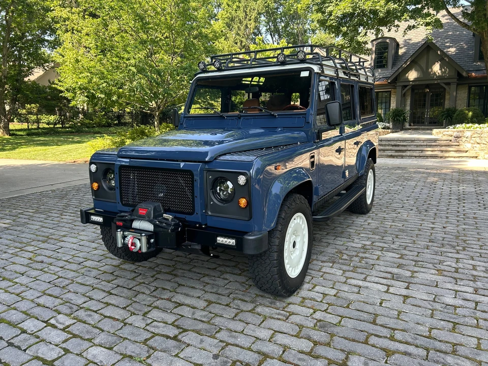 1991 Land Rover Defender 110 - Image 15 of 31