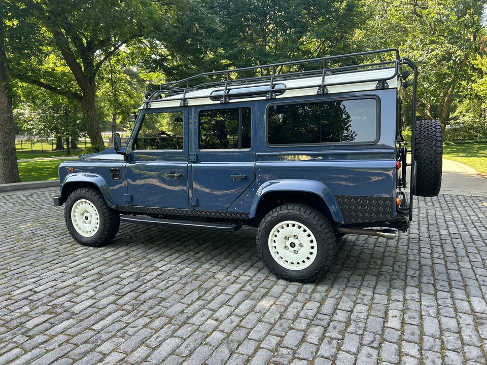 1991 Land Rover Defender 110 - Image 28 of 31