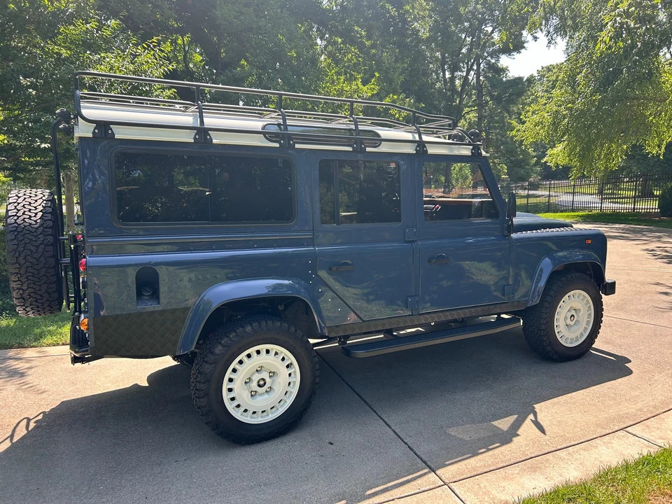 1991 Land Rover Defender 110 - Image 8 of 31