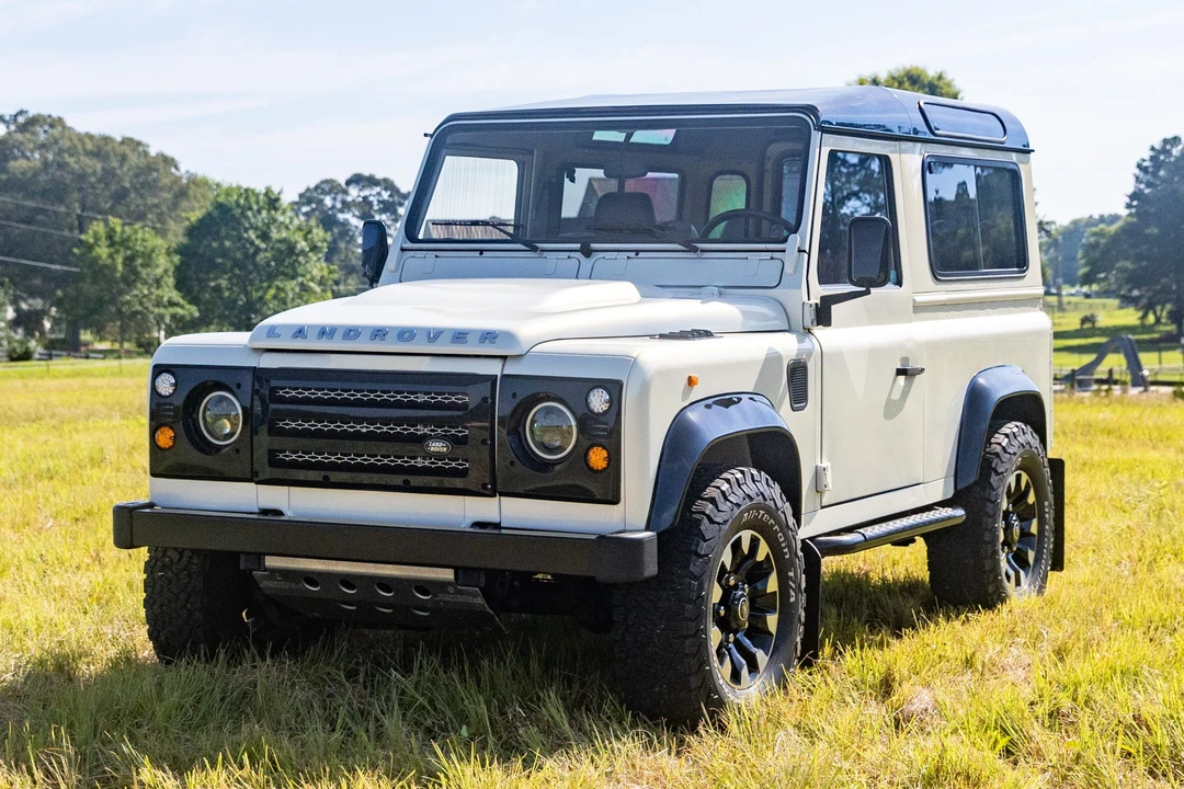 1991 Land Rover Defender 90 - Image 8 of 31