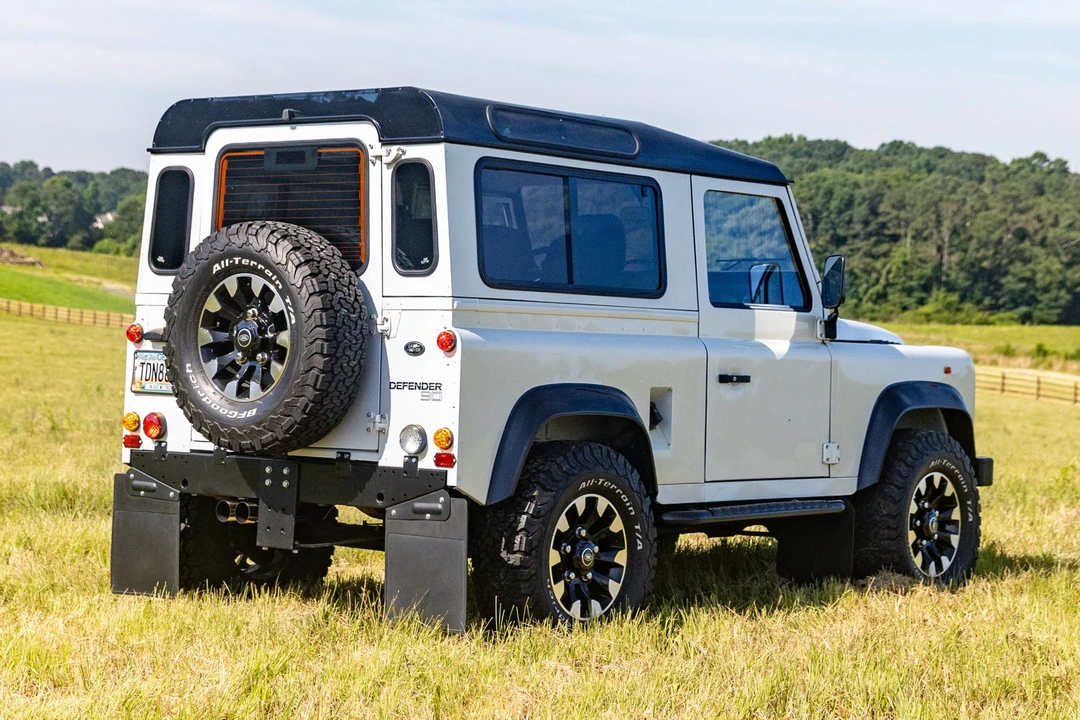 1991 Land Rover Defender 90 - Image 4 of 31