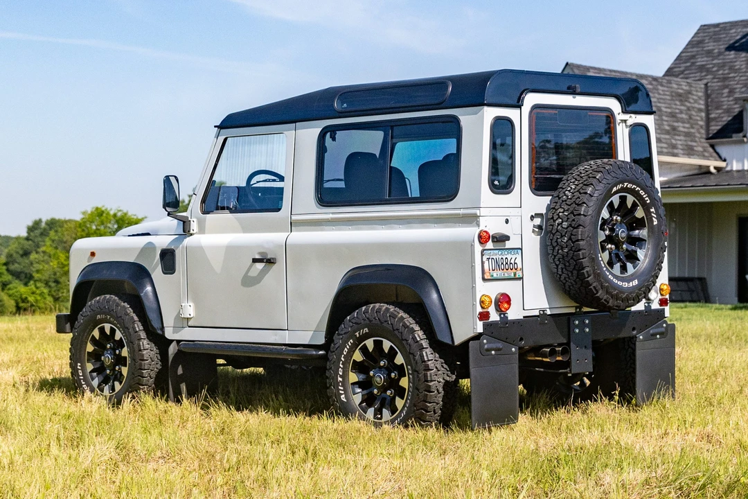 1991 Land Rover Defender 90 - Image 6 of 31