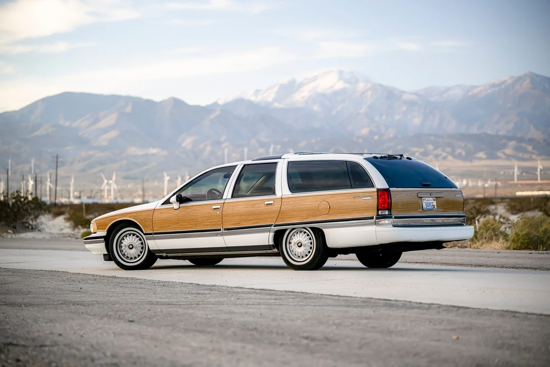 1992 Buick Roadmaster - Image 15 of 31