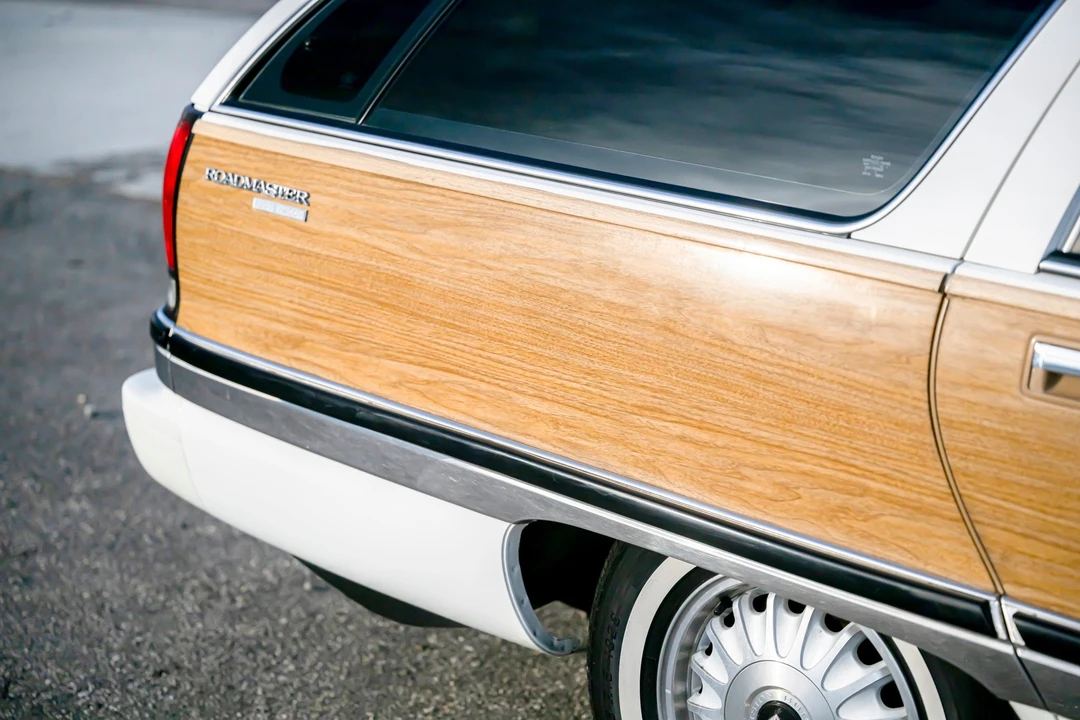 1992 Buick Roadmaster - Image 29 of 31