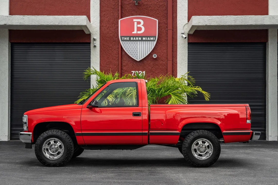 1992 Chevrolet C/K 4th Gen - Image 8 of 31