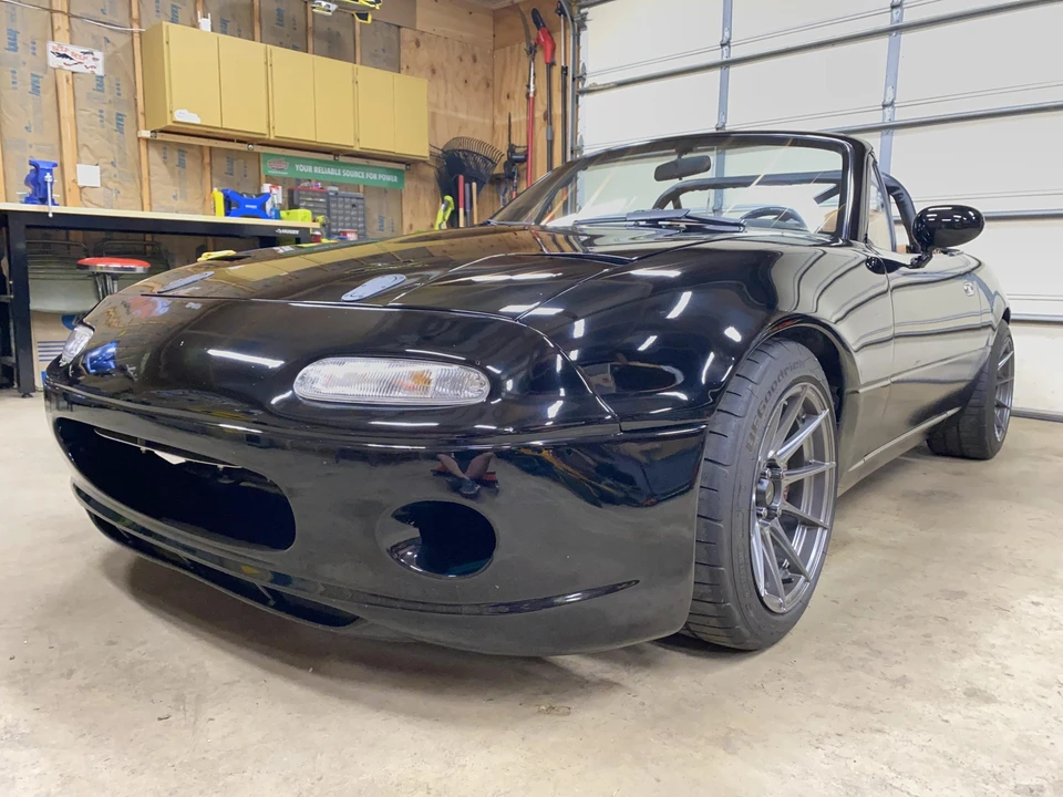 1992 Mazda NA MX-5 Miata - Image 2 of 31