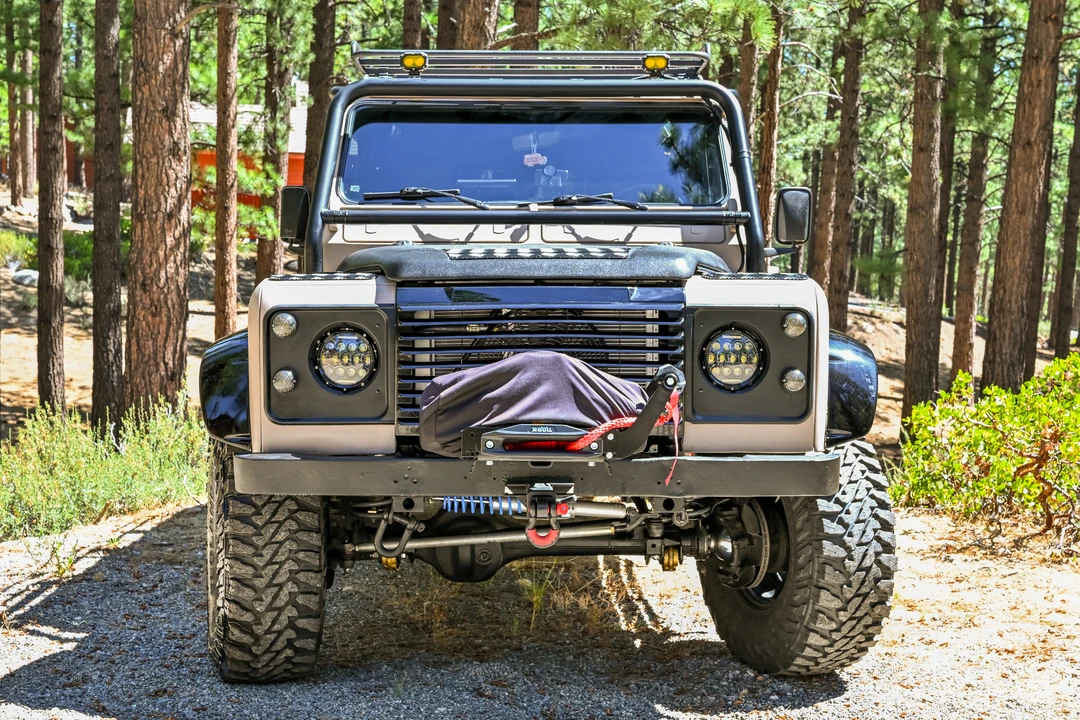 1994 Land Rover Defender 110 - Image 10 of 31