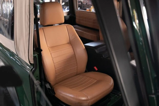 1994 Land Rover Defender 90 - Image 4 of 9