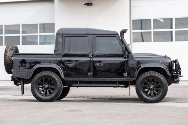 1995 Land Rover Defender 110 - Image 3 of 7