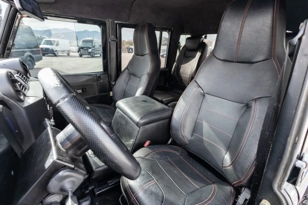 1995 Land Rover Defender 110 - Image 4 of 7