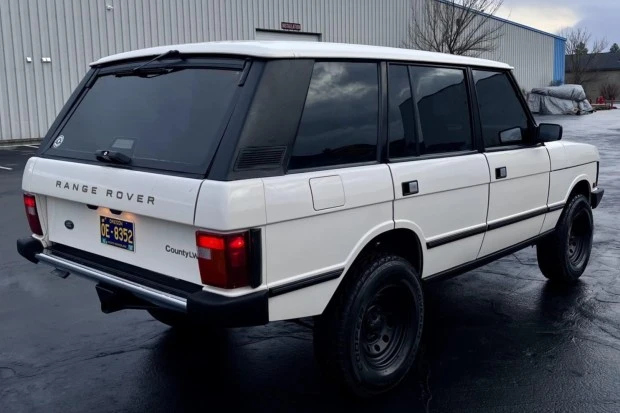 1995 Land Rover Range Rover Classic - Image 2 of 7
