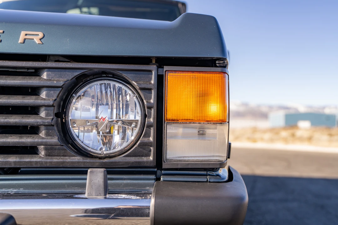1995 Land Rover Range Rover Classic - Image 12 of 31