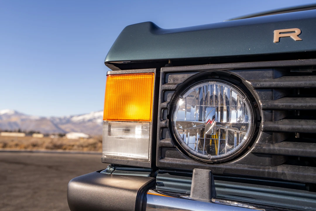 1995 Land Rover Range Rover Classic - Image 11 of 31