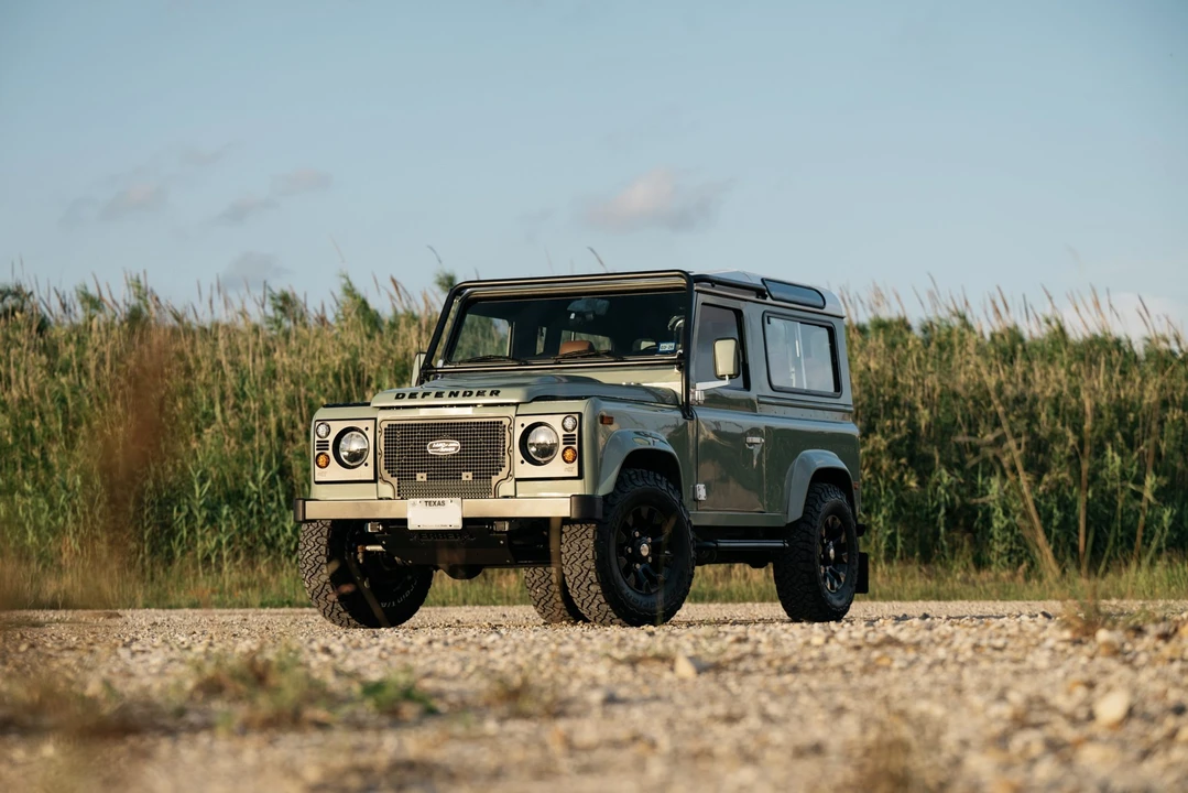 1997 Land Rover Defender 90 - Image 4 of 31