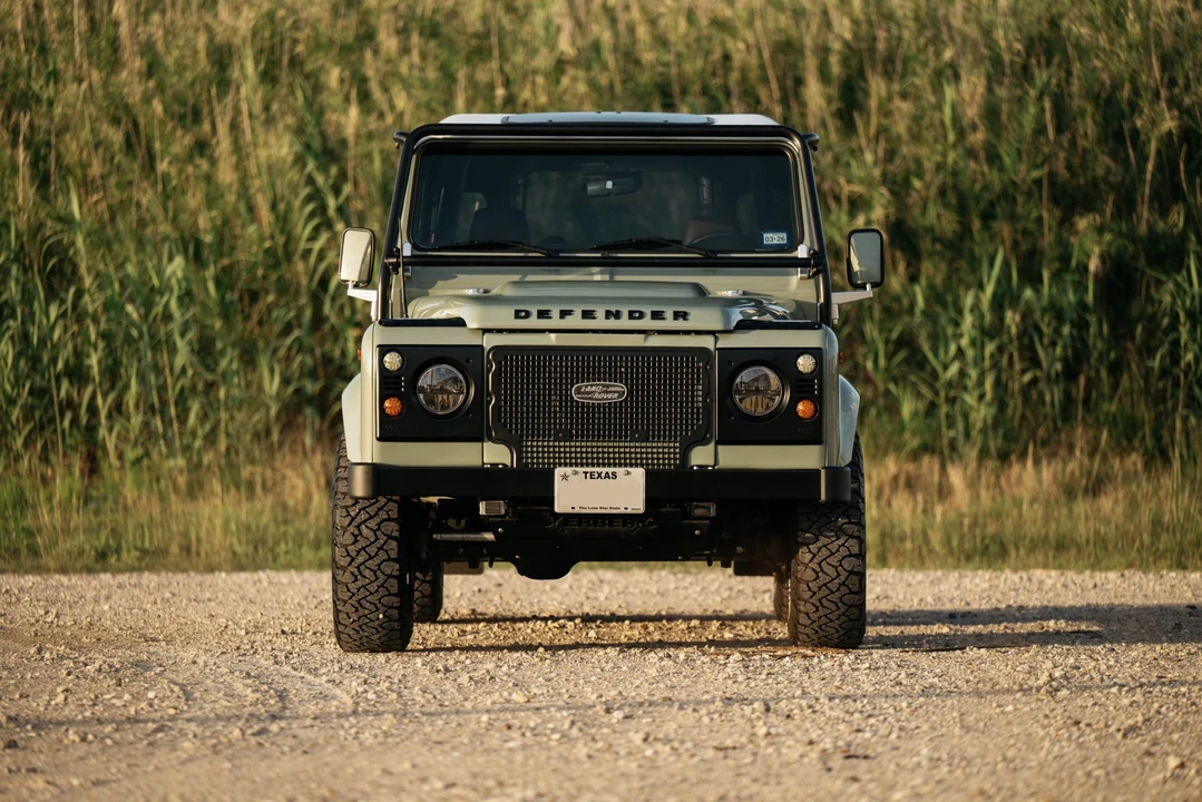 1997 Land Rover Defender 90 - Image 17 of 31