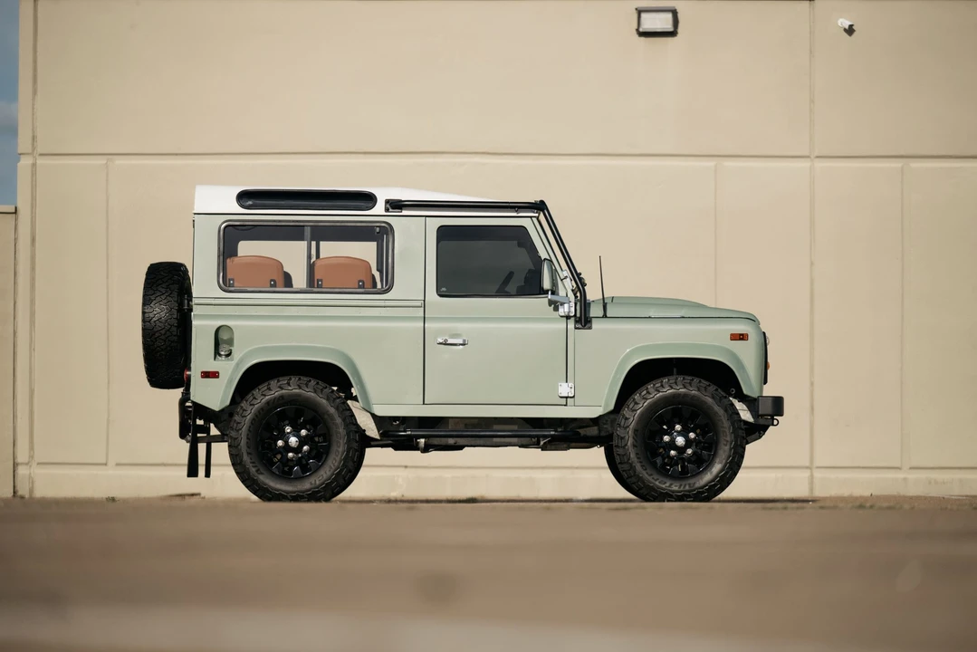 1997 Land Rover Defender 90 - Image 25 of 31
