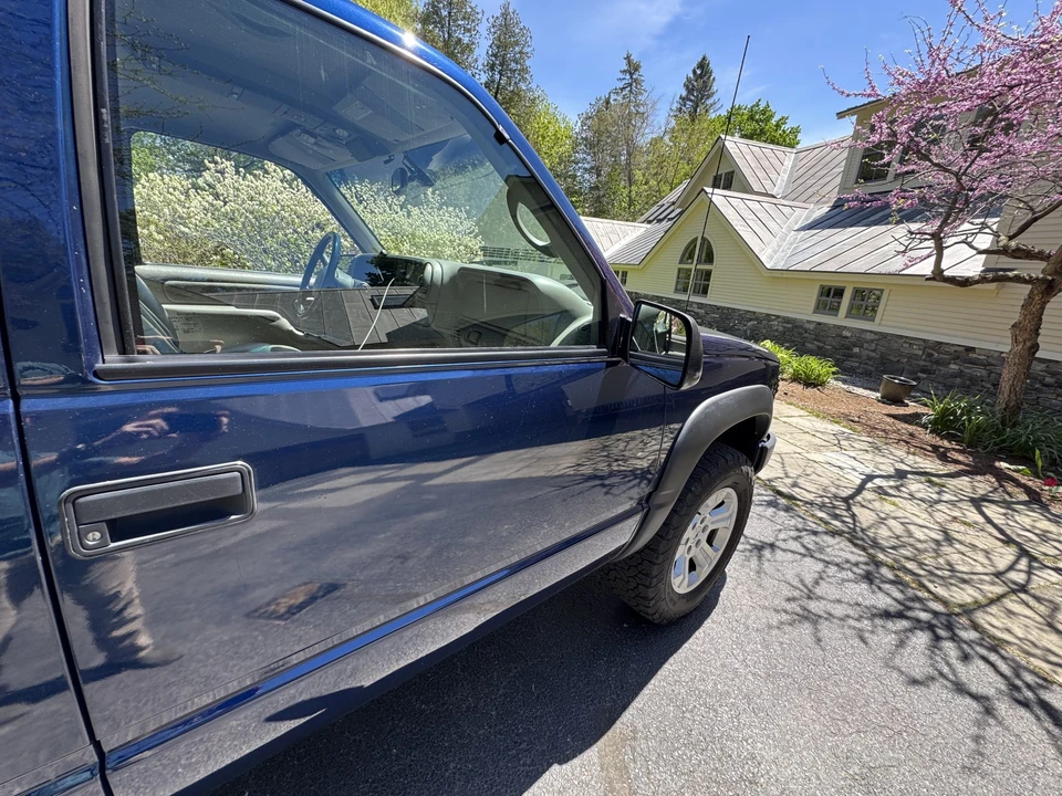 1999 Chevrolet Tahoe 1st Gen - Image 23 of 31