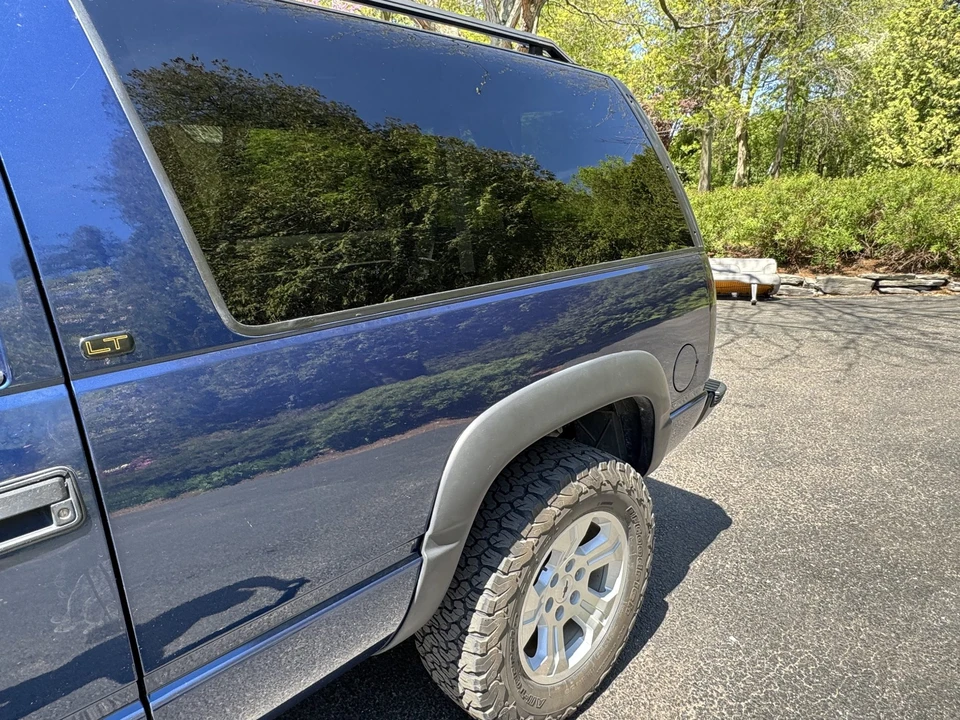 1999 Chevrolet Tahoe 1st Gen - Image 26 of 31