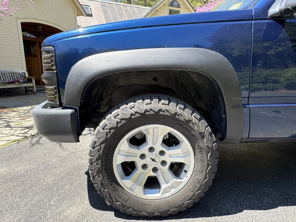 1999 Chevrolet Tahoe 1st Gen - Image 30 of 31