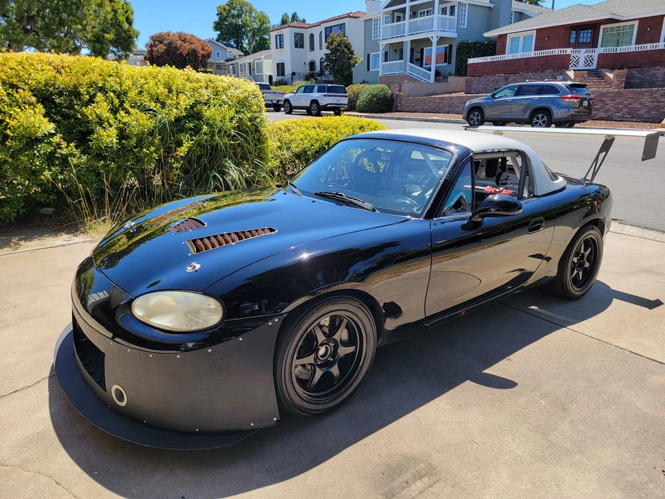 1999 Mazda NB MX-5 Miata - Image 2 of 27