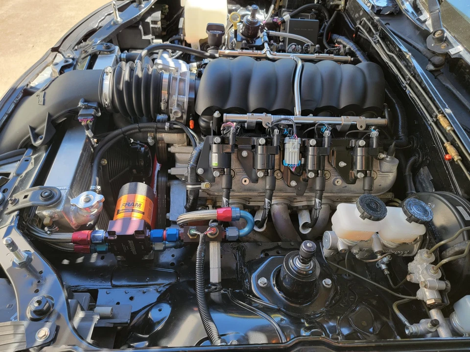1999 Mazda NB MX-5 Miata - Image 16 of 27