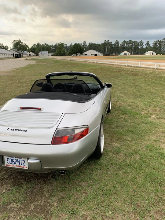 1999 Porsche 996 Carrera - Image 12 of 31