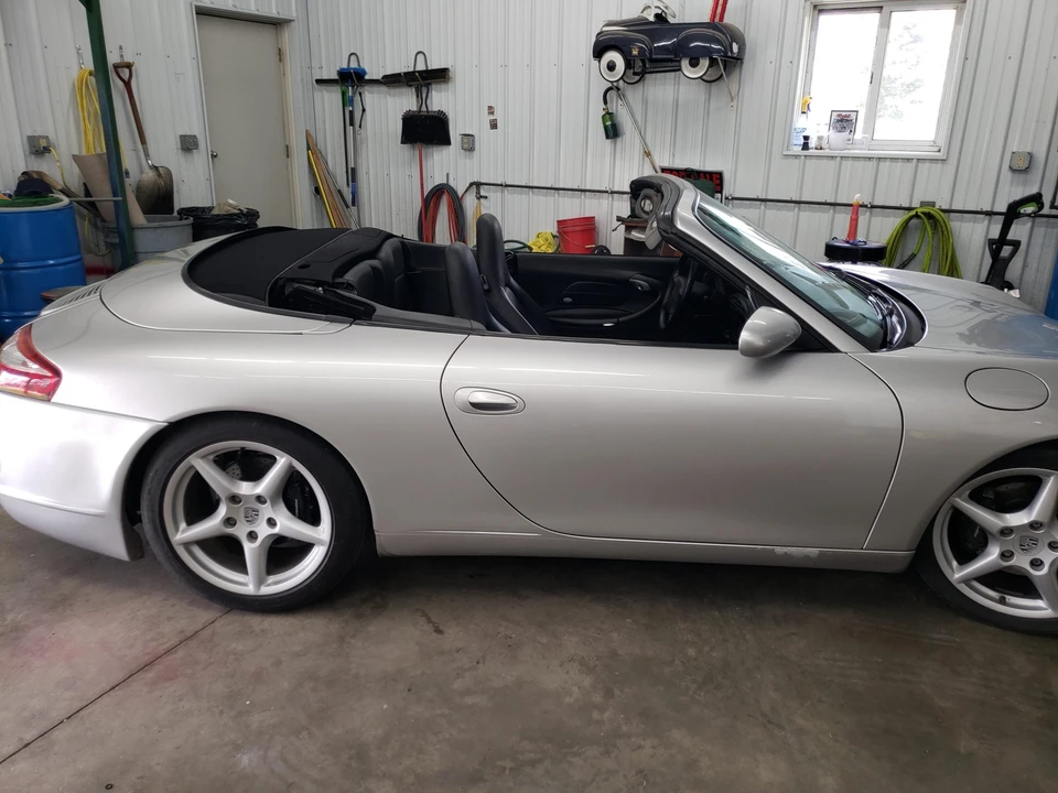 1999 Porsche 996 Carrera - Image 20 of 31