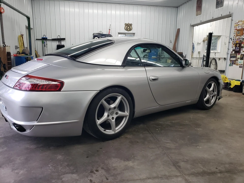 1999 Porsche 996 Carrera - Image 8 of 31