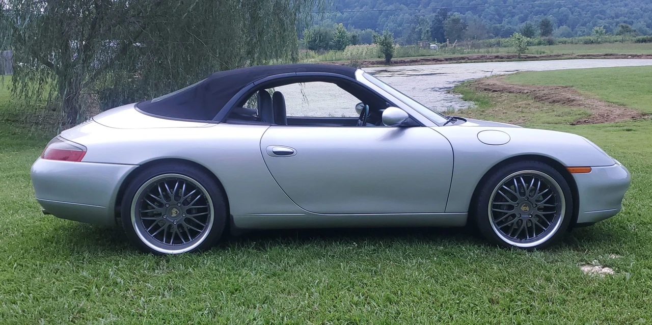 1999 Porsche 996 Carrera - Image 25 of 31