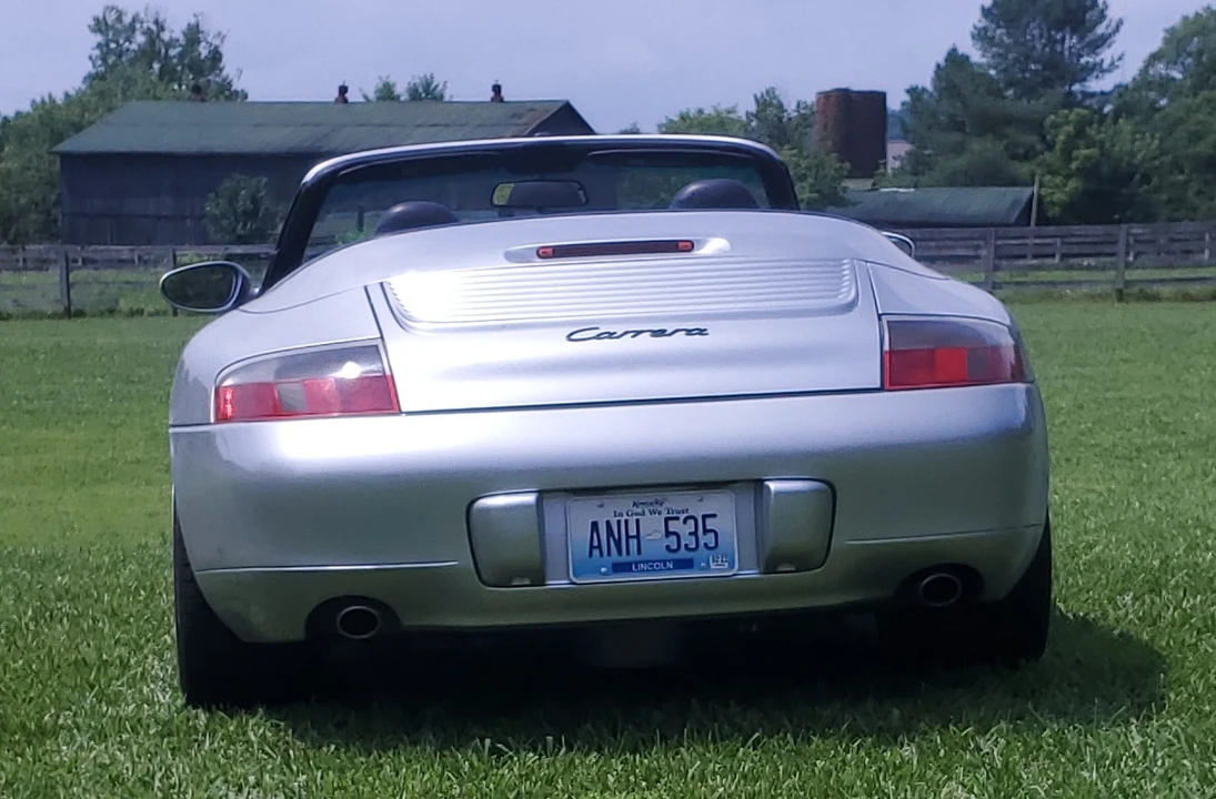 1999 Porsche 996 Carrera - Image 10 of 31