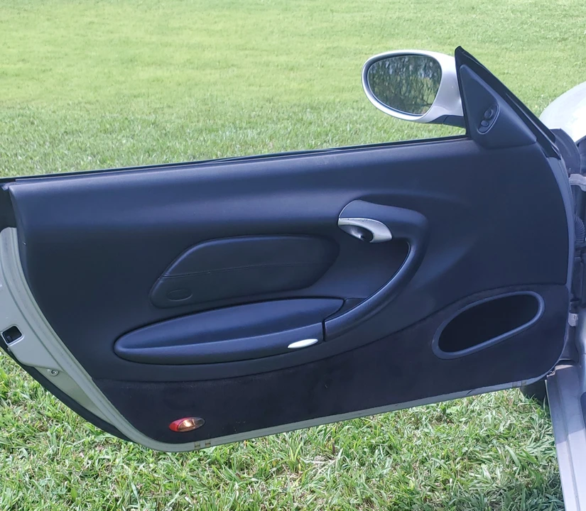 1999 Porsche 996 Carrera - Image 27 of 31