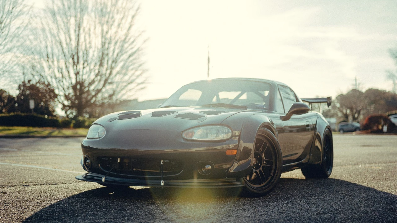 2000 Mazda NB MX-5 Miata - Image 20 of 31