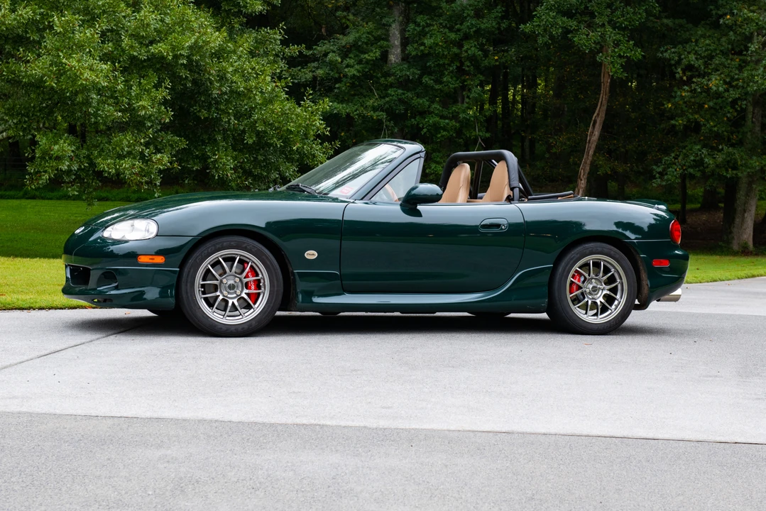 2001 Mazda NB MX-5 Miata - Image 2 of 31