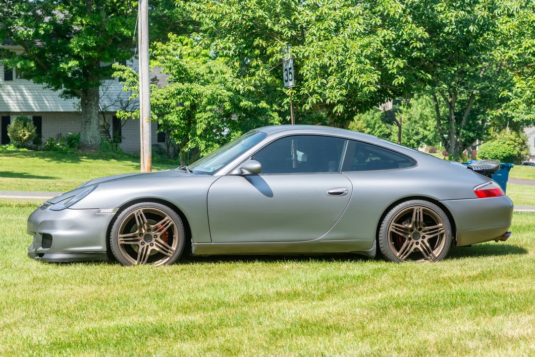 2001 Porsche 996 Carrera 4 - Image 2 of 31