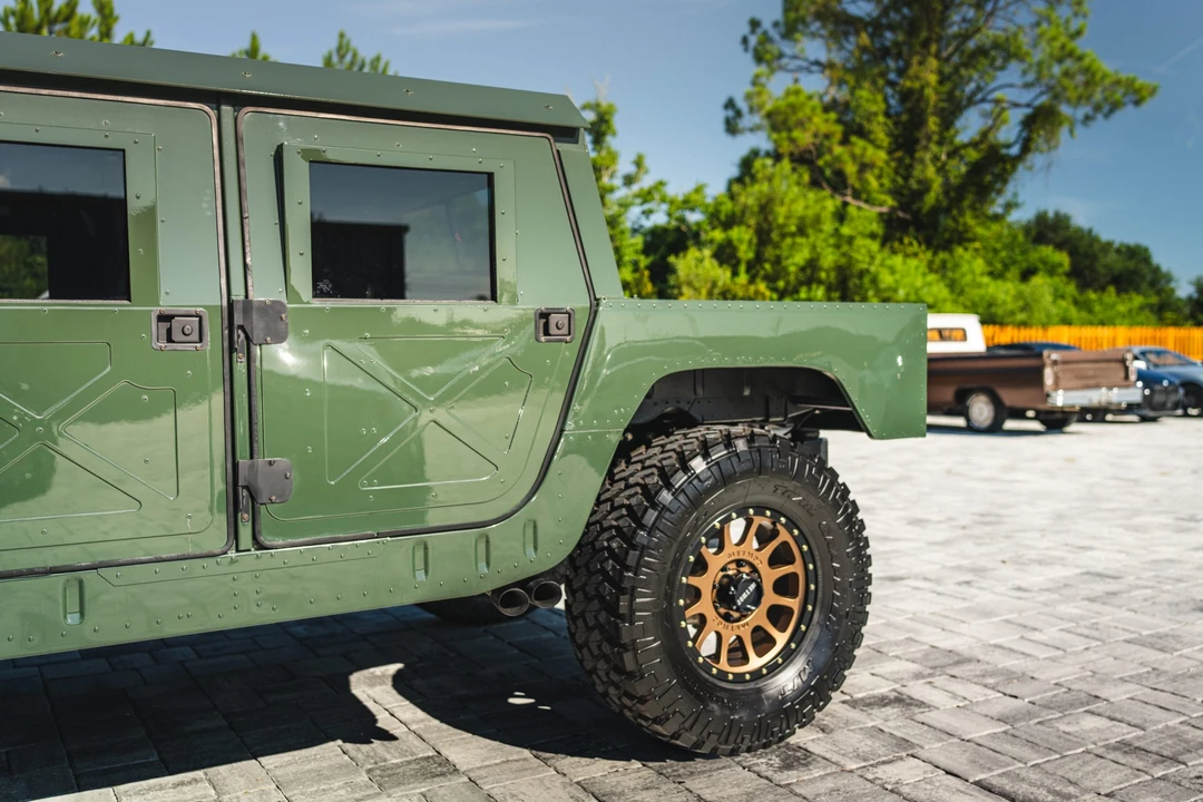 2002 Hummer HMMWV - Image 30 of 31