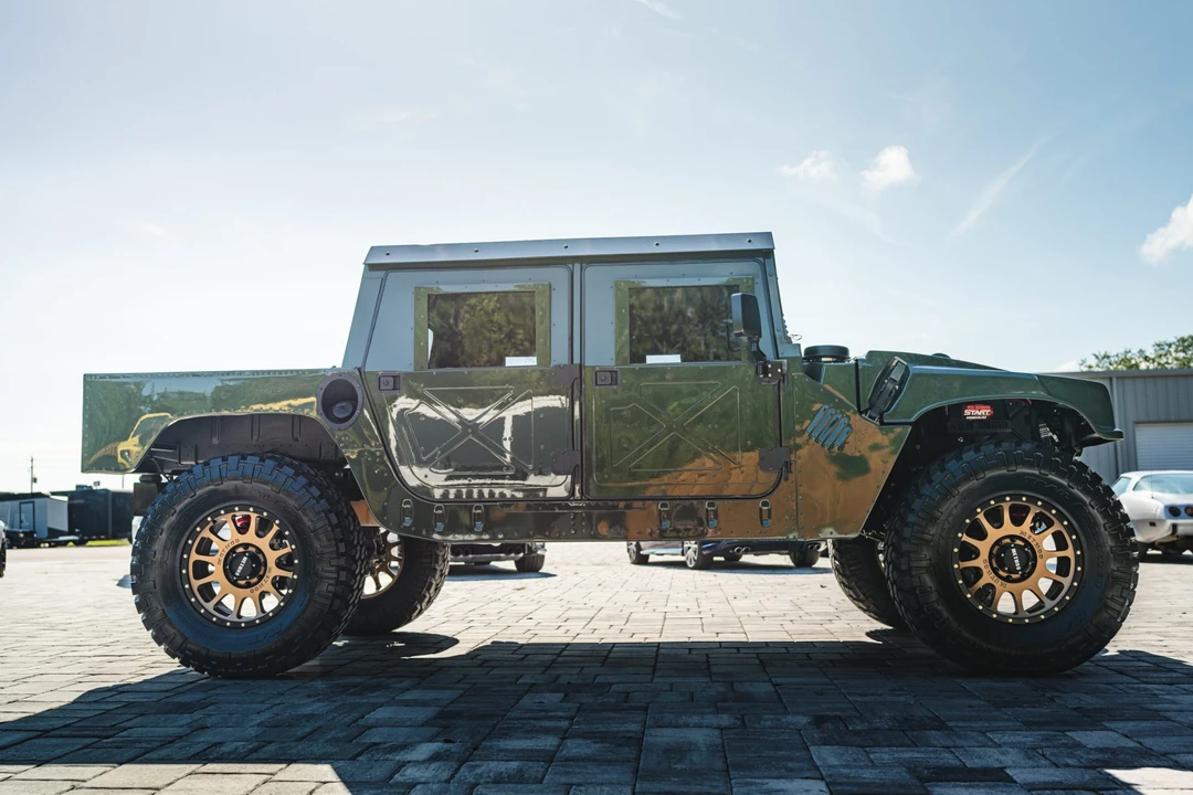 2002 Hummer HMMWV - Image 12 of 31