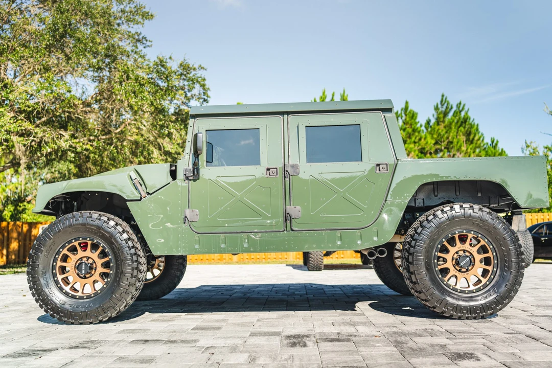 2002 Hummer HMMWV - Image 23 of 31