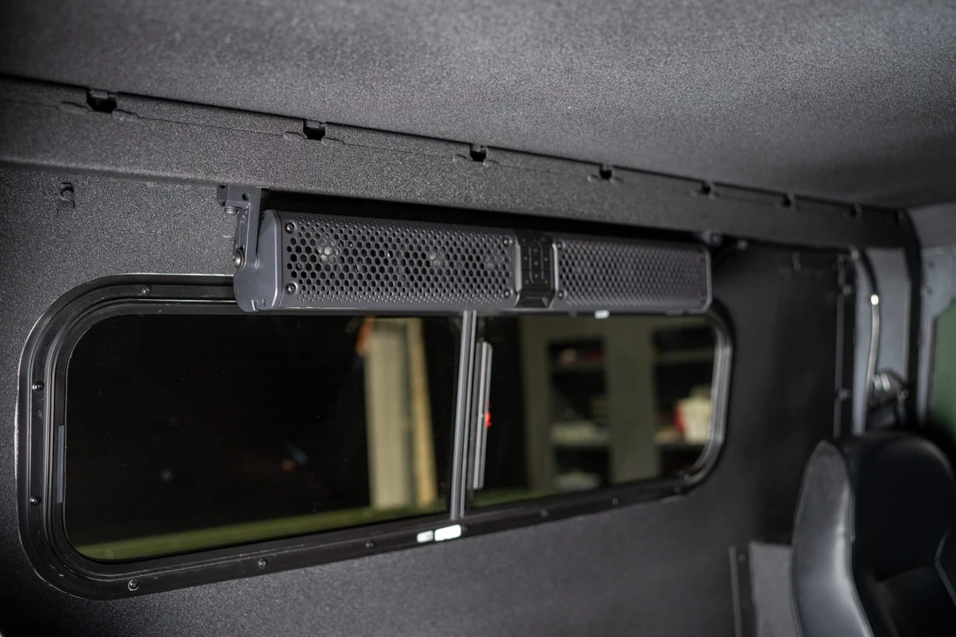2002 Hummer HMMWV - Image 26 of 31