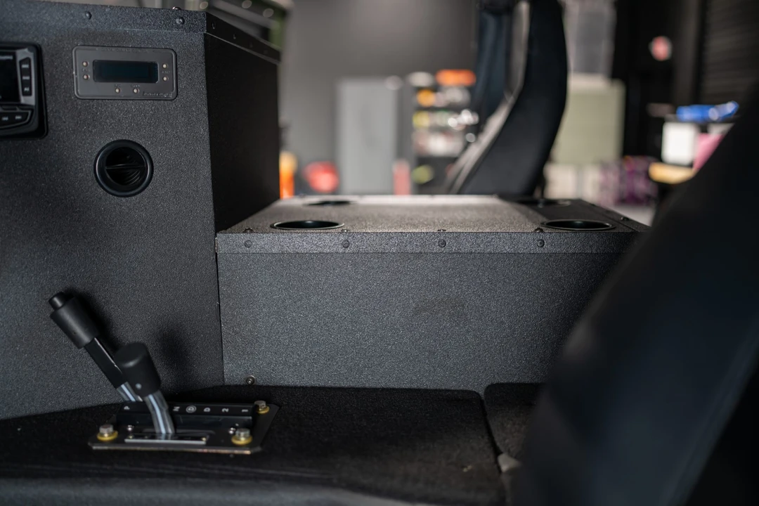 2002 Hummer HMMWV - Image 17 of 31