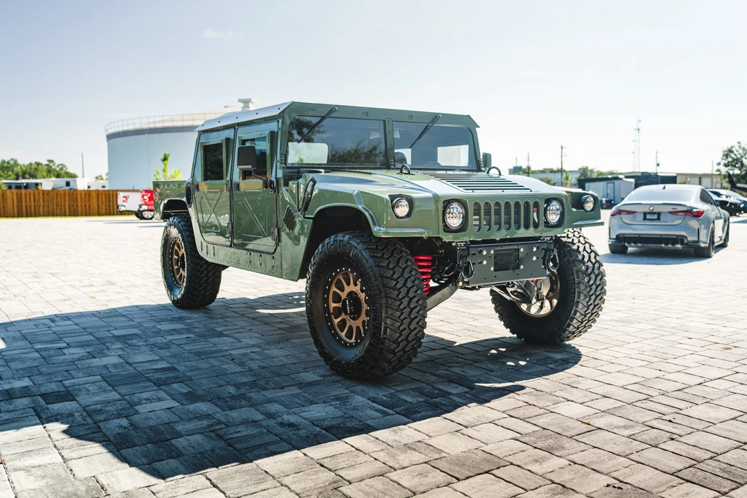 2002 Hummer HMMWV - Image 10 of 31