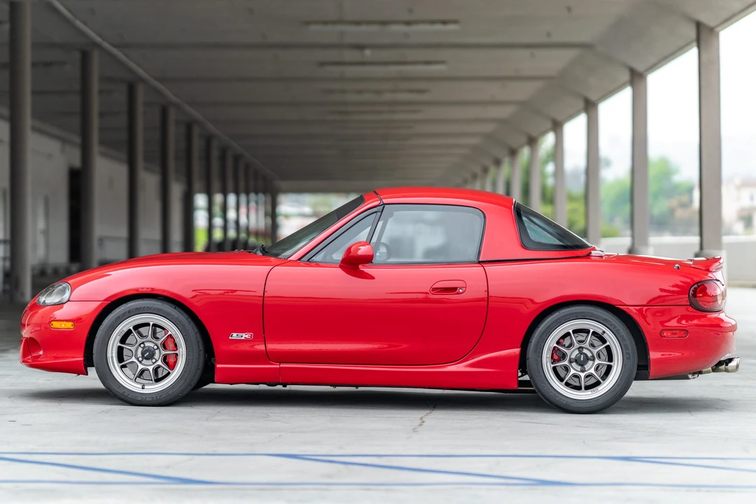 2002 Mazda NB MX-5 Miata - Image 8 of 31