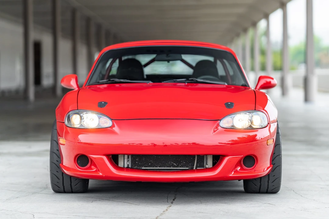 2002 Mazda NB MX-5 Miata - Image 2 of 31