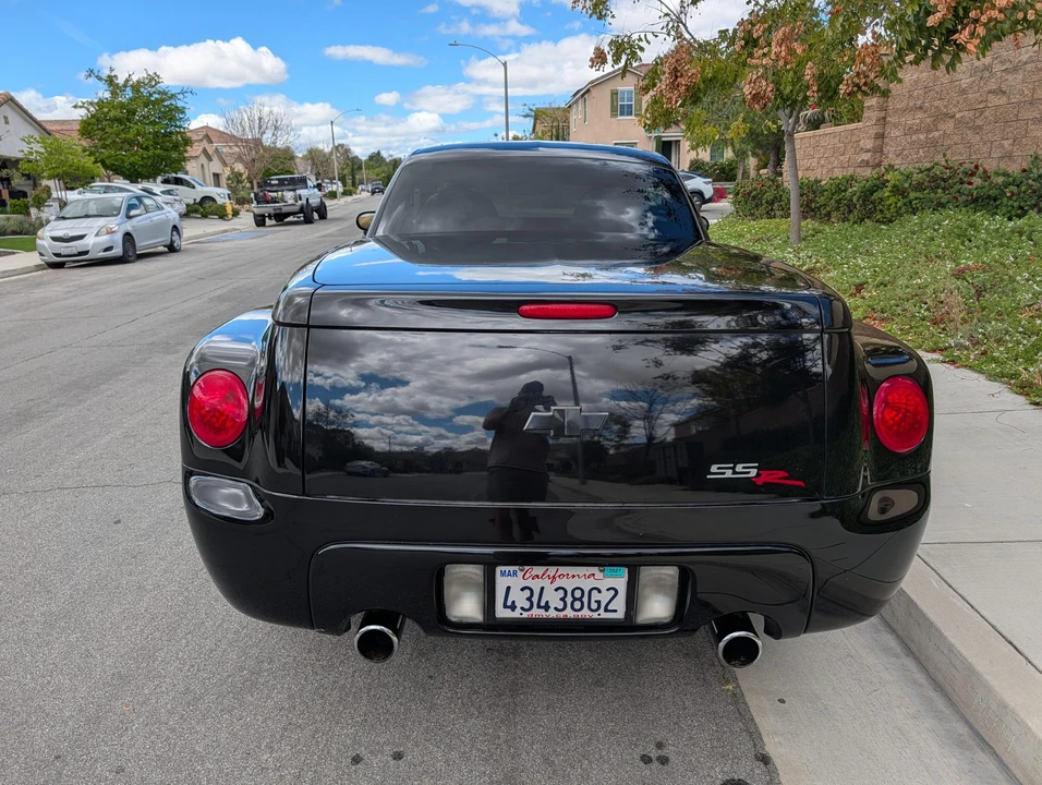2004 Chevrolet SSR - Image 21 of 31