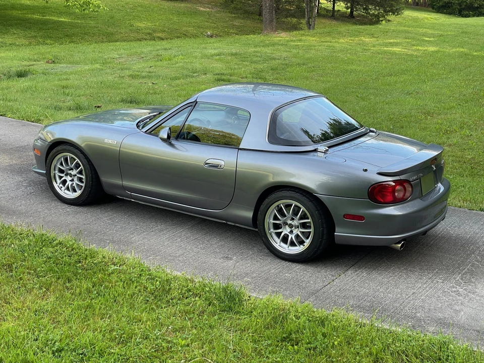 2004 Mazda NB Mazdaspeed MX-5 Miata - Image 17 of 31