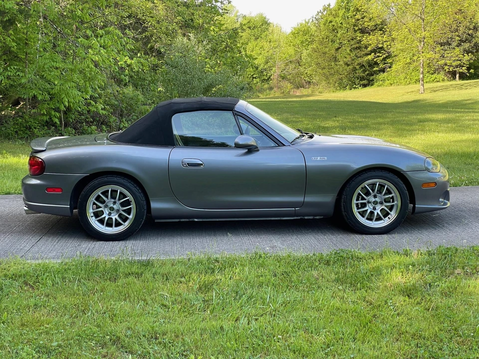 2004 Mazda NB Mazdaspeed MX-5 Miata - Image 25 of 31