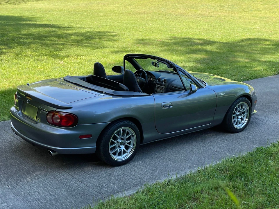 2004 Mazda NB Mazdaspeed MX-5 Miata - Image 28 of 31